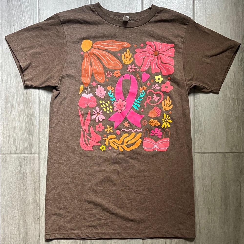 NWOT Love in Faith Floral Graphic Tee - Breast Cancer Awareness